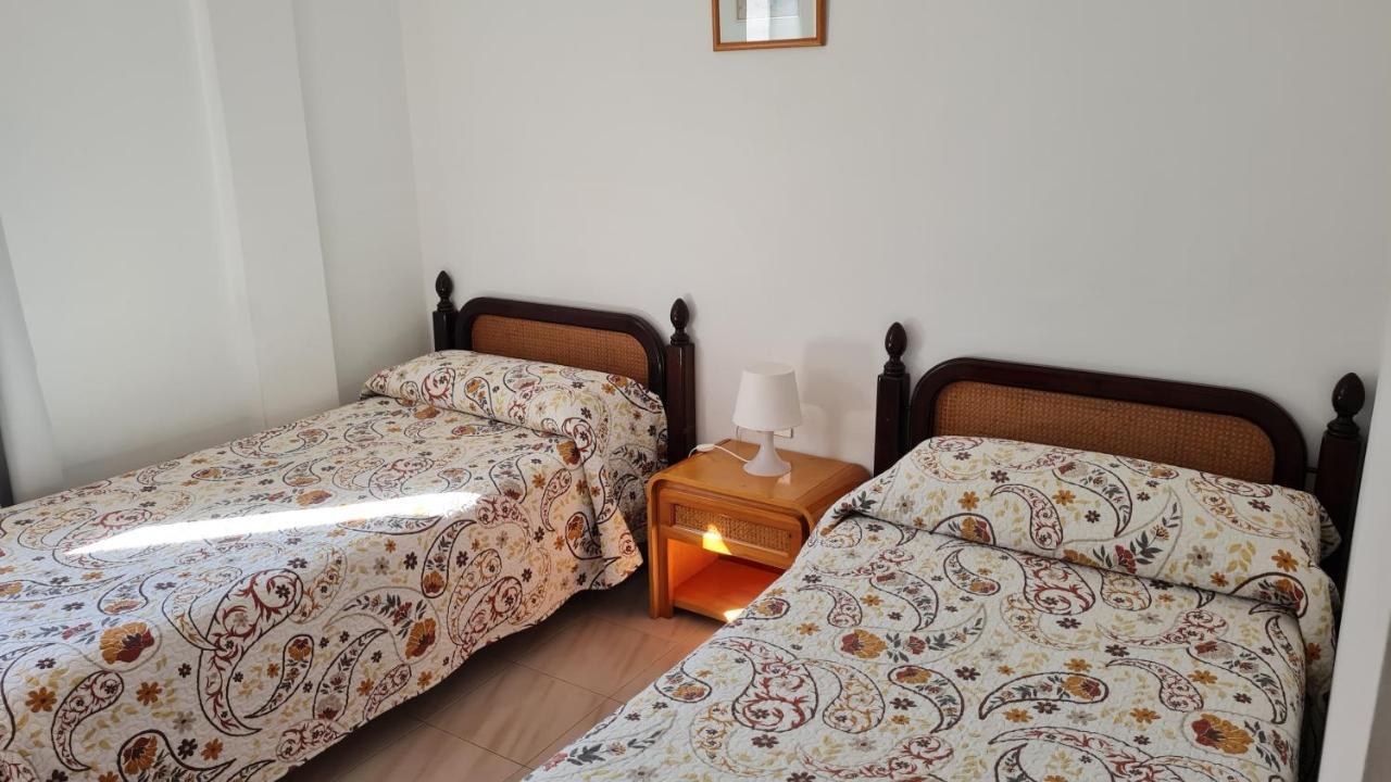 Apartamentos El Valle Frontera Bagian luar foto