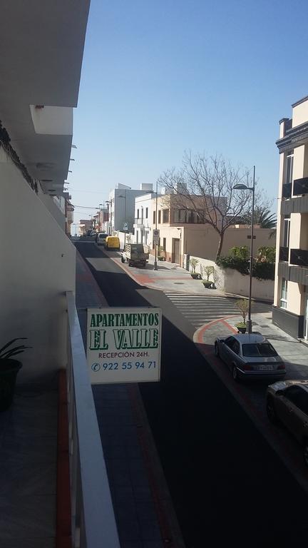 Apartamentos El Valle Frontera Bagian luar foto